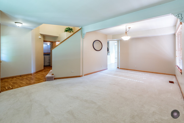 3258 Whitney Rd, Aurora, IL 60502 photo 6