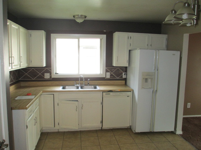 5209 W Greenbrier Dr, Mchenry, IL 60050 photo 8