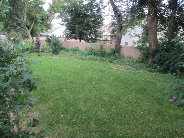 5209 W Greenbrier Dr, Mchenry, IL 60050 photo 25