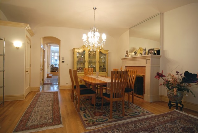 109 E Bellevue Pl, Chicago, IL 60611 photo 3