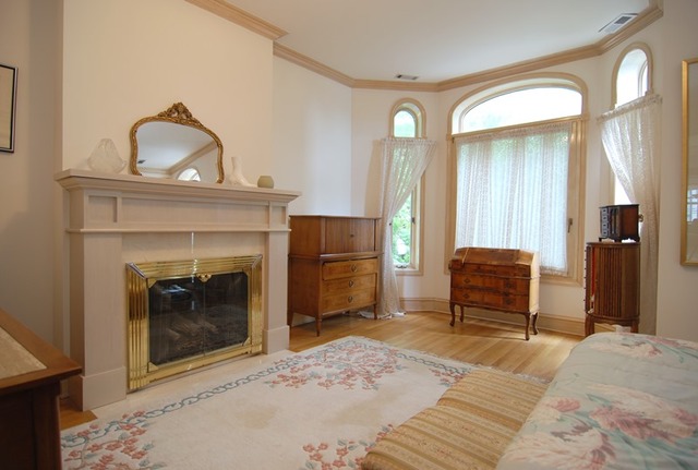 109 E Bellevue Pl, Chicago, IL 60611 photo 1