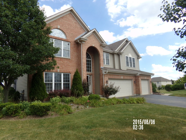 3 Grayhawk Ct, Algonquin, IL 60102 photo 1