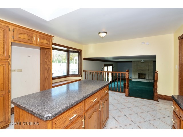 11412 Hummingbird Ln, Mokena, IL 60448 photo 6