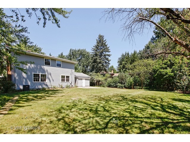 512 Cypress Dr, Naperville, IL 60540 photo 9