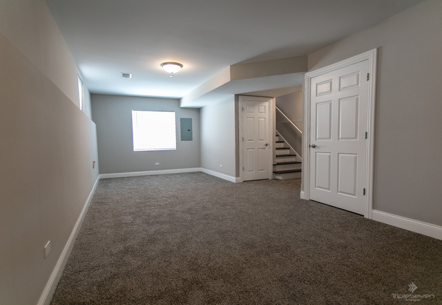 4851 S Linder Ave, Chicago, IL 60638 photo 17