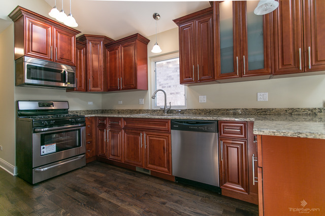 4851 S Linder Ave, Chicago, IL 60638 photo 6