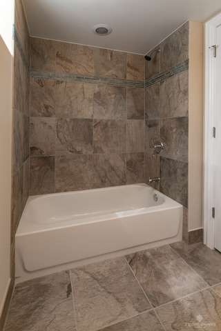 4851 S Linder Ave, Chicago, IL 60638 photo 18