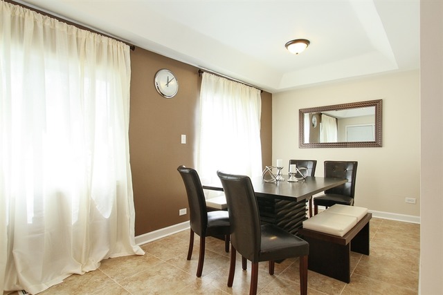 1715 E 83rd Pl, Chicago, IL 60617 photo 5
