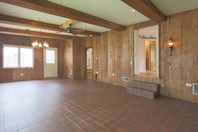 911 W Roosevelt Rd, Wheaton, IL 60187 photo 11