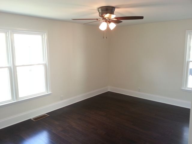 824 E Washington St, Morris, IL 60450 photo 9