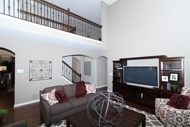 3652 Ancient Oak Dr, Elgin, IL 60124 photo 8