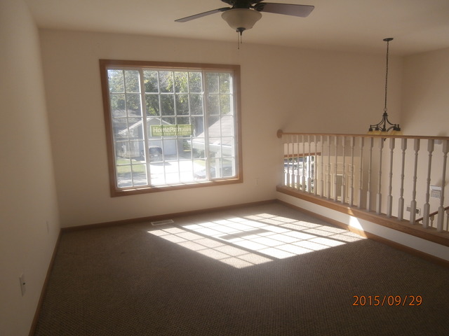 596 Moore St, Kankakee, IL 60901 photo 6