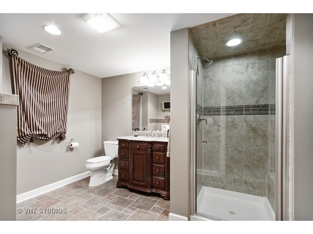 4408 Esquire Cir, Naperville, IL 60564 photo 21