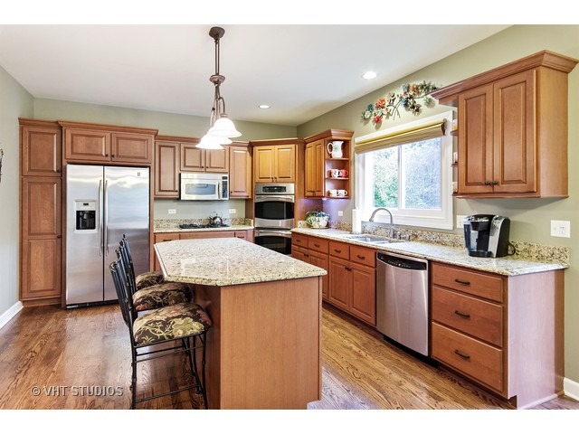 4408 Esquire Cir, Naperville, IL 60564 photo 5