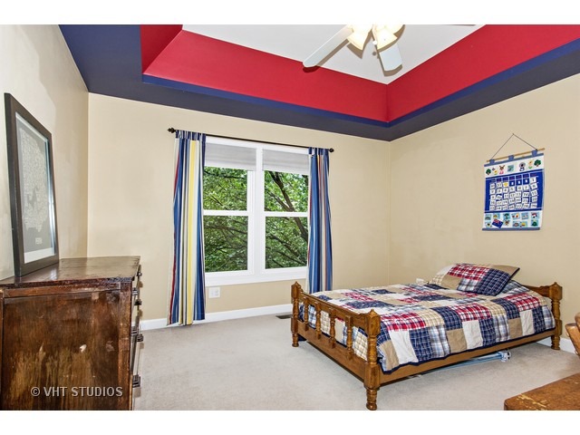 4408 Esquire Cir, Naperville, IL 60564 photo 15