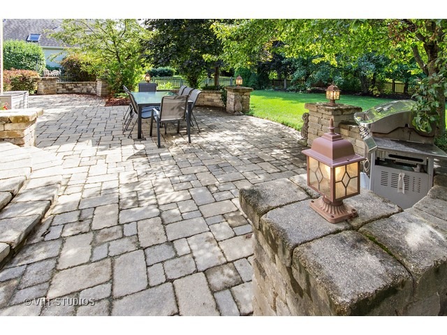 4408 Esquire Cir, Naperville, IL 60564 photo 25