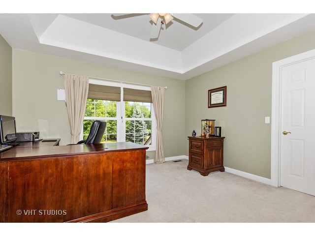 4408 Esquire Cir, Naperville, IL 60564 photo 17
