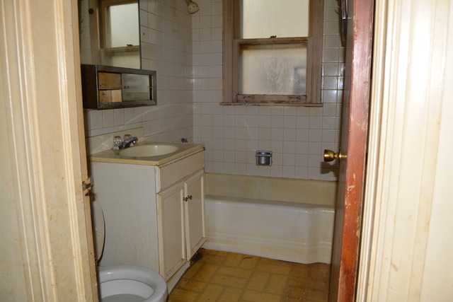 116 N Pine St, Mount Prospect, IL 60056 photo 6