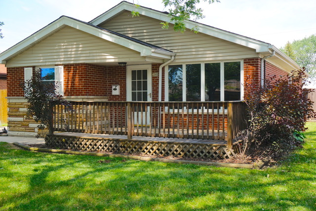 3908 153rd Pl, Midlothian, IL 60445 photo 1