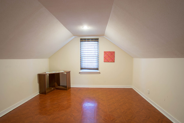 7533 Thomas Ave, Bridgeview, IL 60455 photo 14