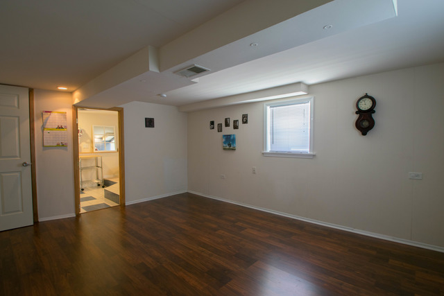 7533 Thomas Ave, Bridgeview, IL 60455 photo 20