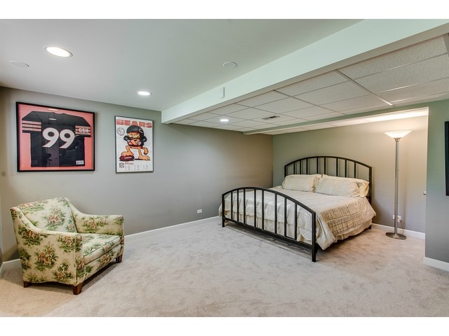 2025 Stoddard Ave, Wheaton, IL 60187 photo 20