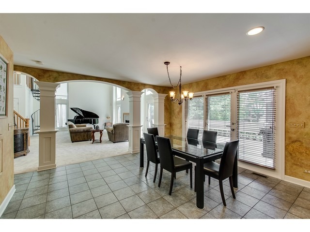 2025 Stoddard Ave, Wheaton, IL 60187 photo 10