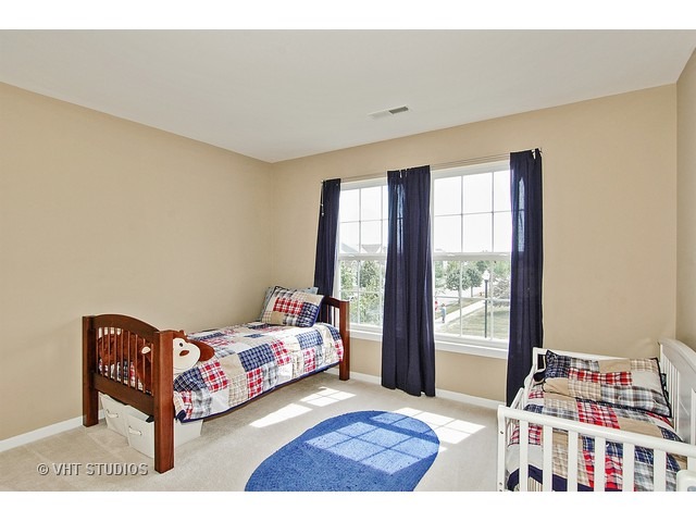 3300 Lafayette St, Elgin, IL 60124 photo 12