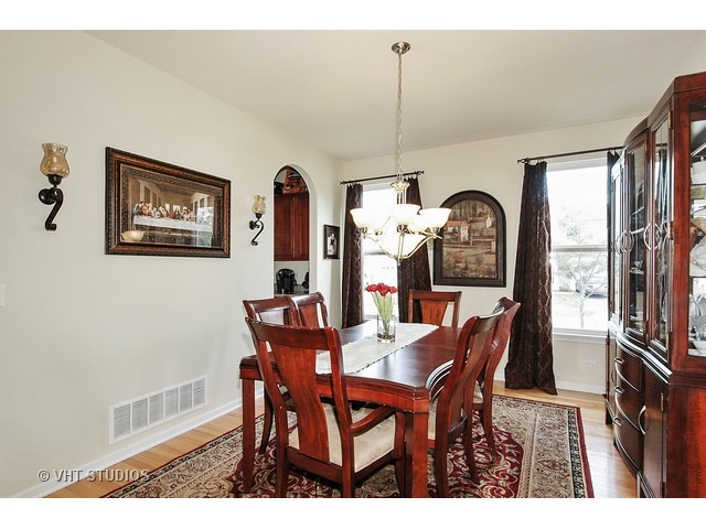 3300 Lafayette St, Elgin, IL 60124 photo 6