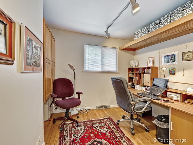 623 Webster Ave, Wheaton, IL 60187 photo 16