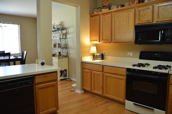2439 Stonegate Rd, Algonquin, IL 60102 photo 3