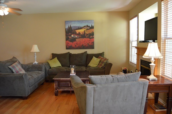 2439 Stonegate Rd, Algonquin, IL 60102 photo 7