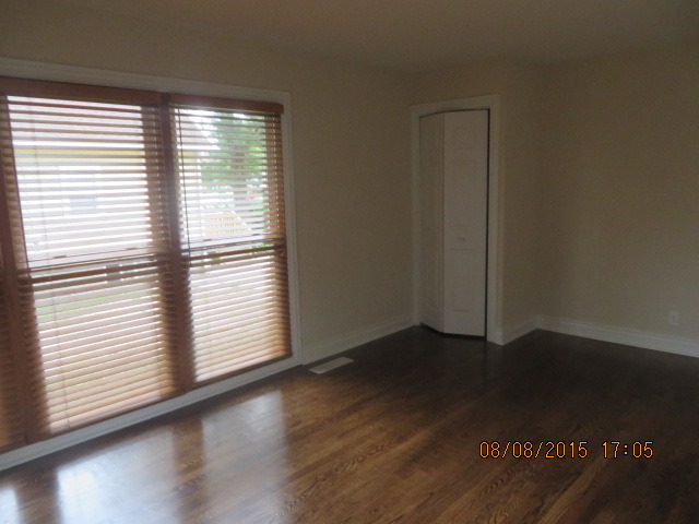 1504 Sisson St, Lockport, IL 60441 photo 5