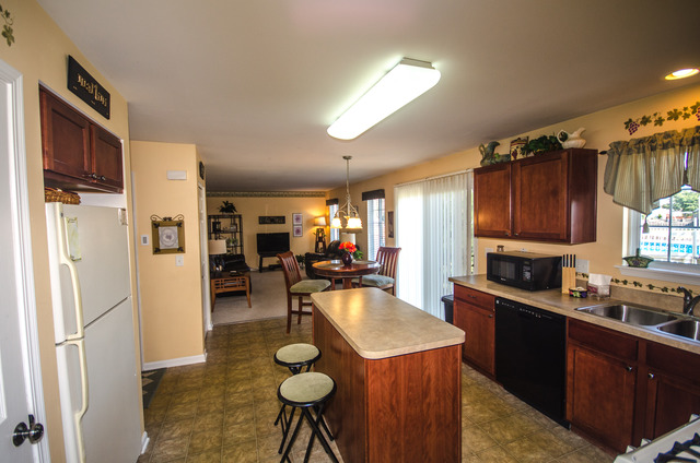 829 Grant Dr, Minooka, IL 60447 photo 6