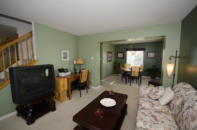 829 Grant Dr, Minooka, IL 60447 photo 5