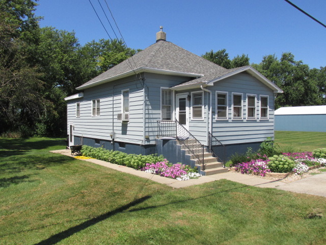 4606 Section St, Streator, IL 61364 photo 1