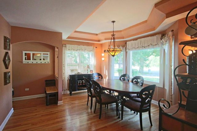 517 Delles Rd, Wheaton, IL 60187 photo 3