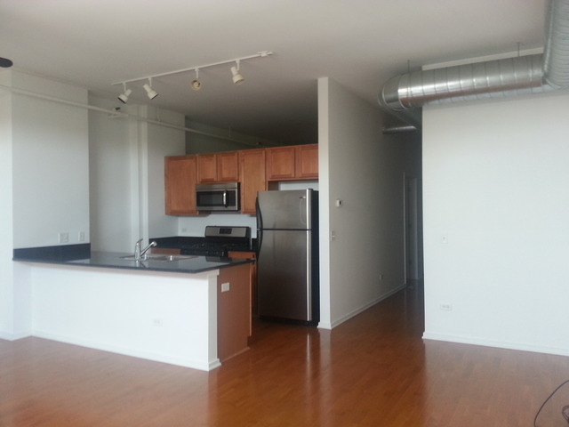2323 W Pershing Rd #607, Chicago, IL 60609 photo 5
