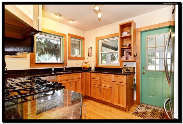 815 Mapleton Ave, Oak Park, IL 60302 photo 17