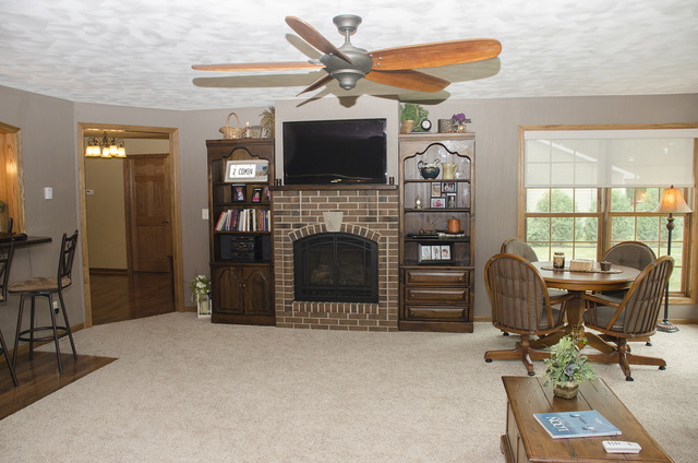 1701 Ridgewood Dr, Morrison, IL 61270 photo 12