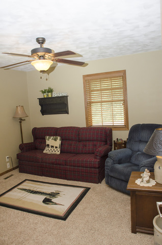 1701 Ridgewood Dr, Morrison, IL 61270 photo 5