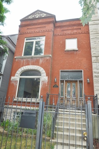 4316 S Berkeley Ave, Chicago, IL 60653 photo 1