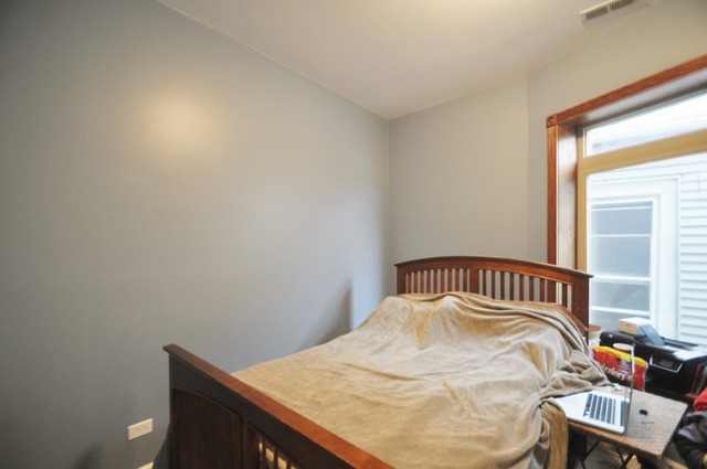 4316 S Berkeley Ave, Chicago, IL 60653 photo 8