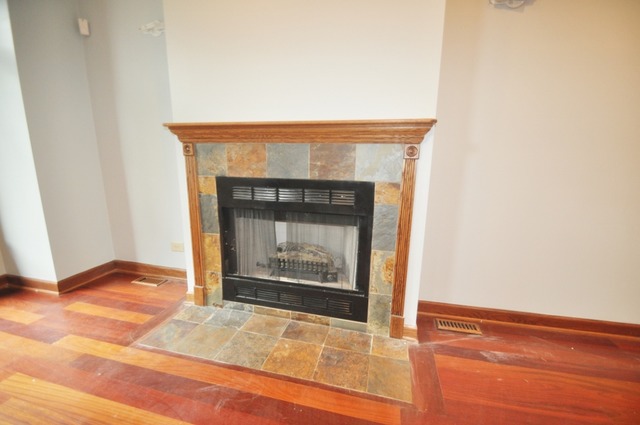 4316 S Berkeley Ave, Chicago, IL 60653 photo 4