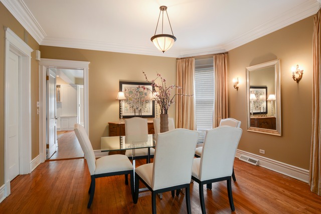 1237 W Eddy St, Chicago, IL 60657 photo 4
