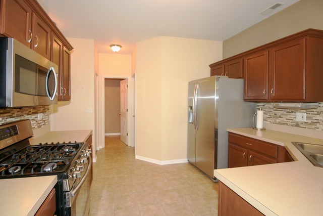 2886 Falling Waters Dr, Lake Villa, IL 60046 photo 7