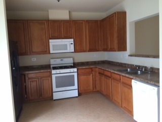 7507 Claridge Dr #b, Bridgeview, IL 60455 photo 5
