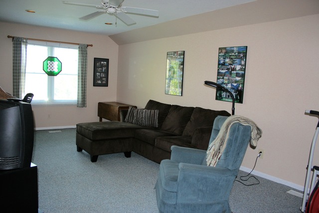 7410 Timber Trl, Mchenry, IL 60050 photo 13
