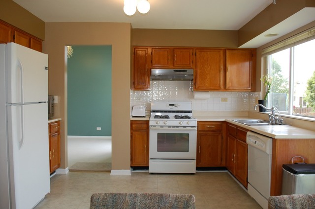 357 Sundance Dr, Bartlett, IL 60103 photo 7