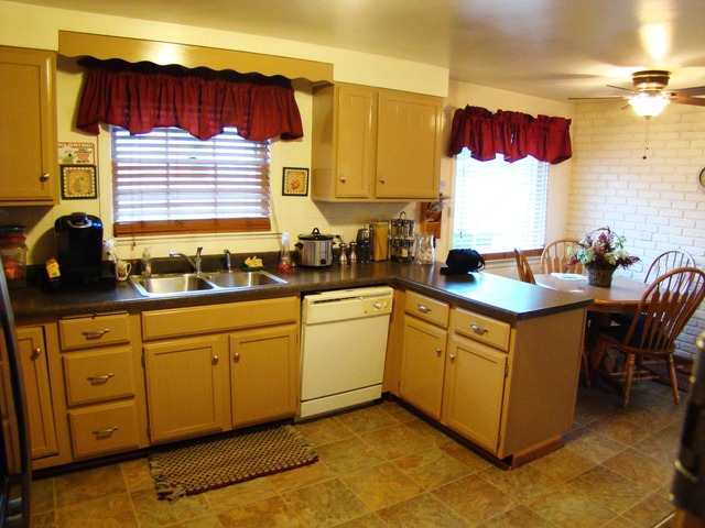 115 N Mclean Blvd, Elgin, IL 60123 photo 7